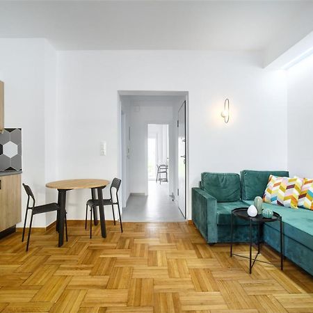 Majestic Flat With Huge Terrace In The City Center Athena Bagian luar foto