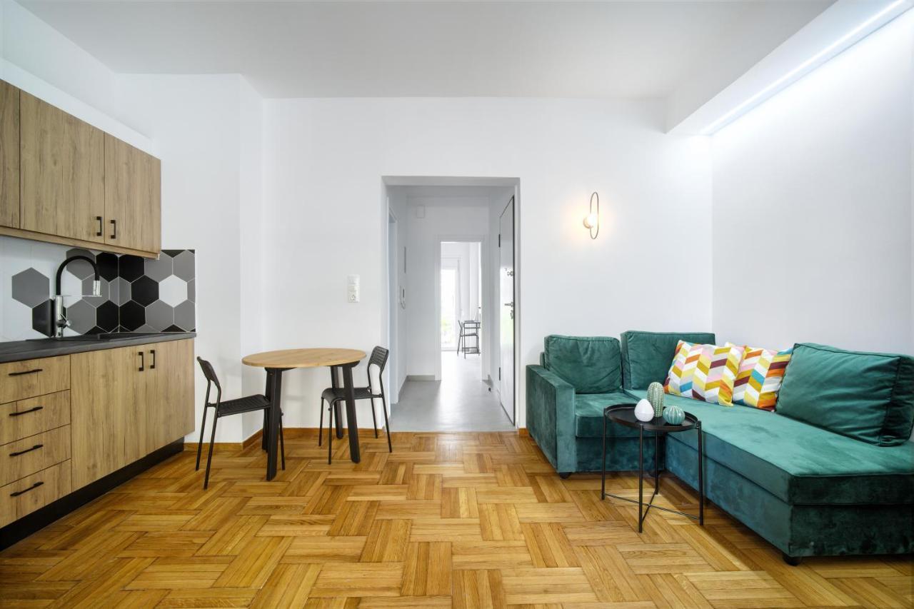 Majestic Flat With Huge Terrace In The City Center Athena Bagian luar foto