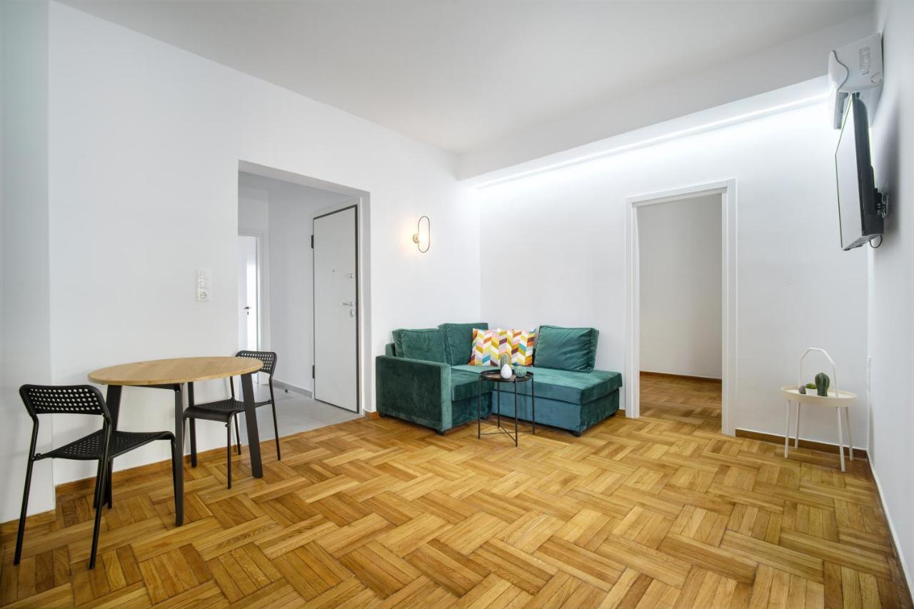 Majestic Flat With Huge Terrace In The City Center Athena Bagian luar foto