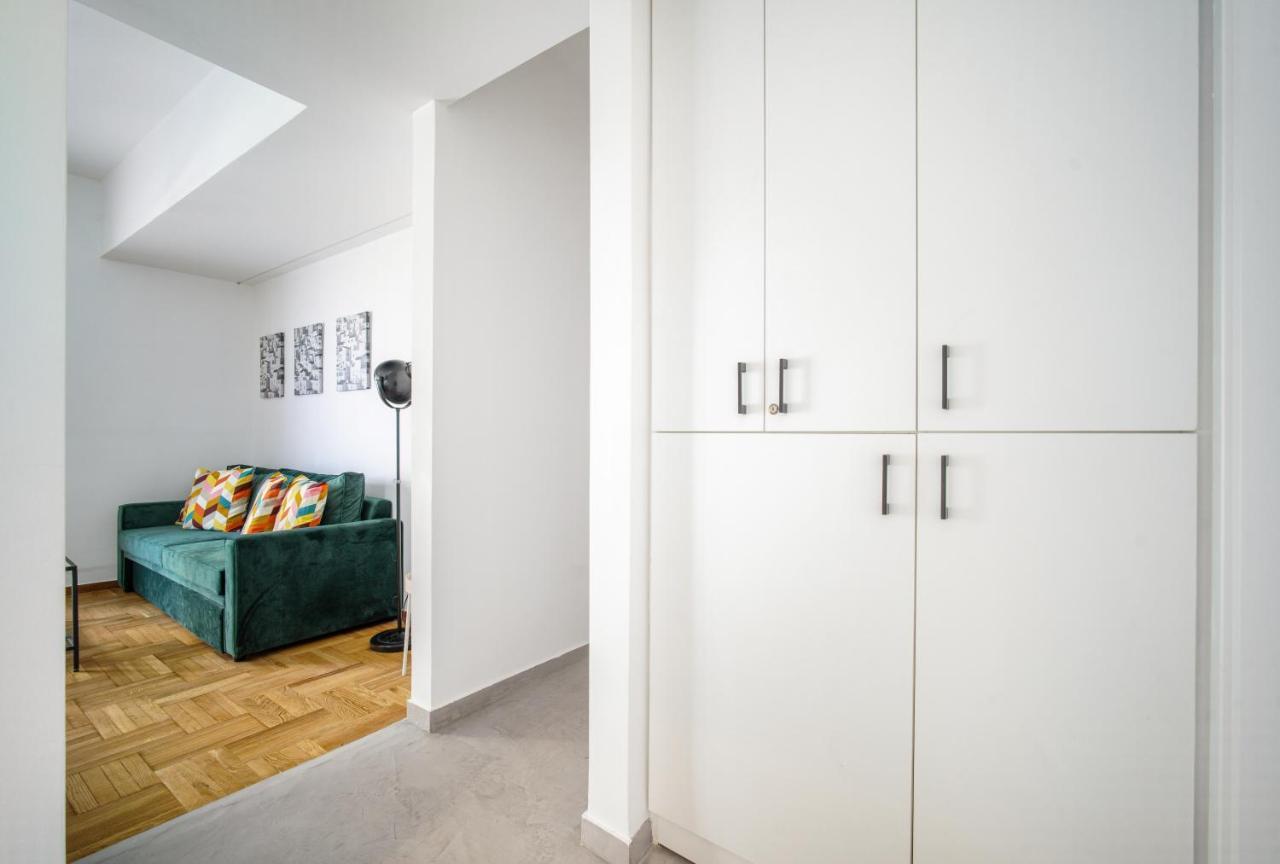 Majestic Flat With Huge Terrace In The City Center Athena Bagian luar foto