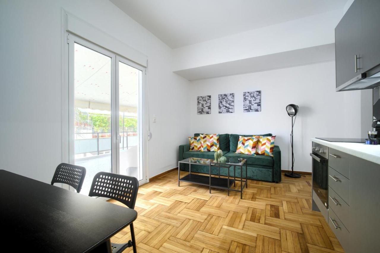 Majestic Flat With Huge Terrace In The City Center Athena Bagian luar foto